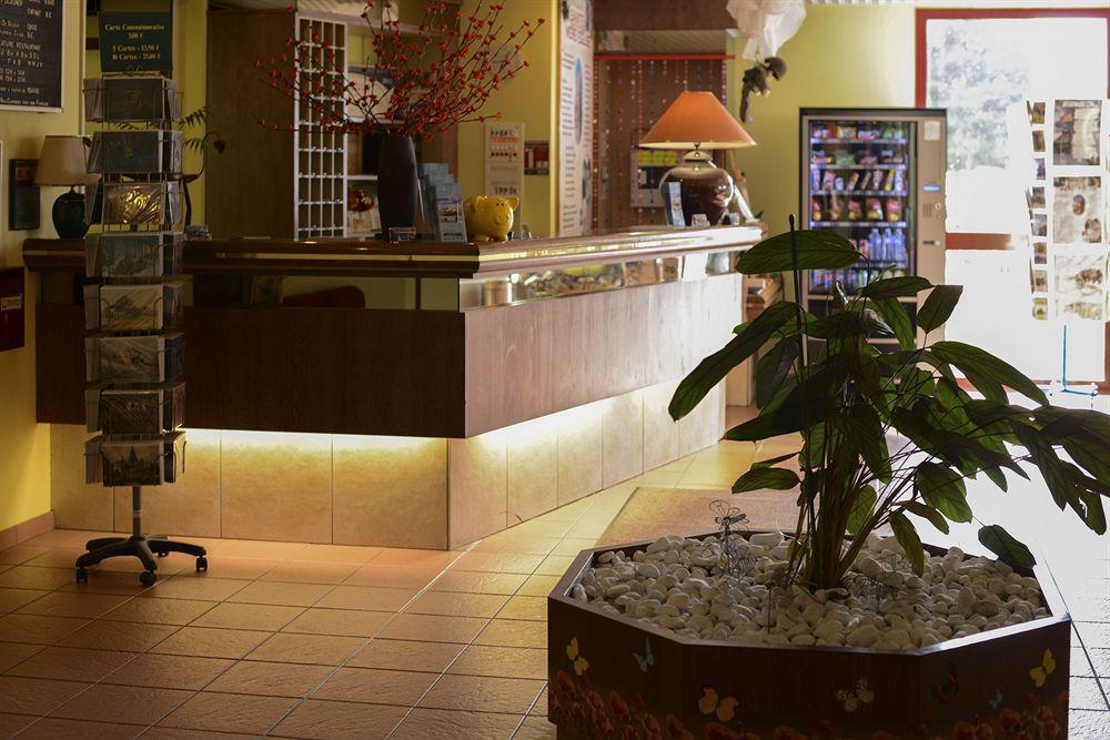 Logis Hotel Restaurant Le Sainte Mere Zewnętrze zdjęcie