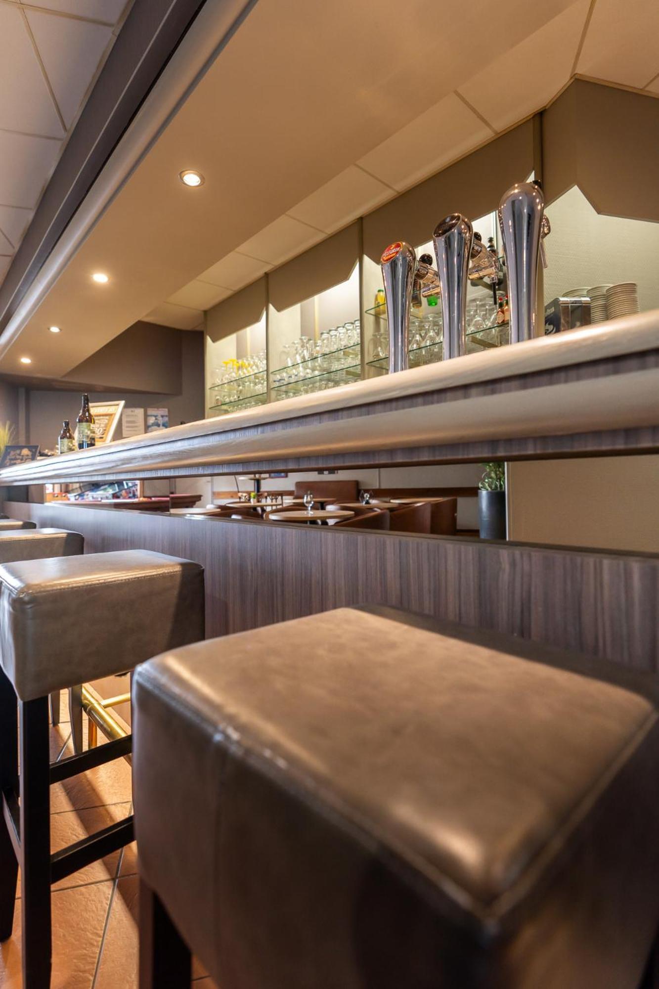 Logis Hotel Restaurant Le Sainte Mere Zewnętrze zdjęcie