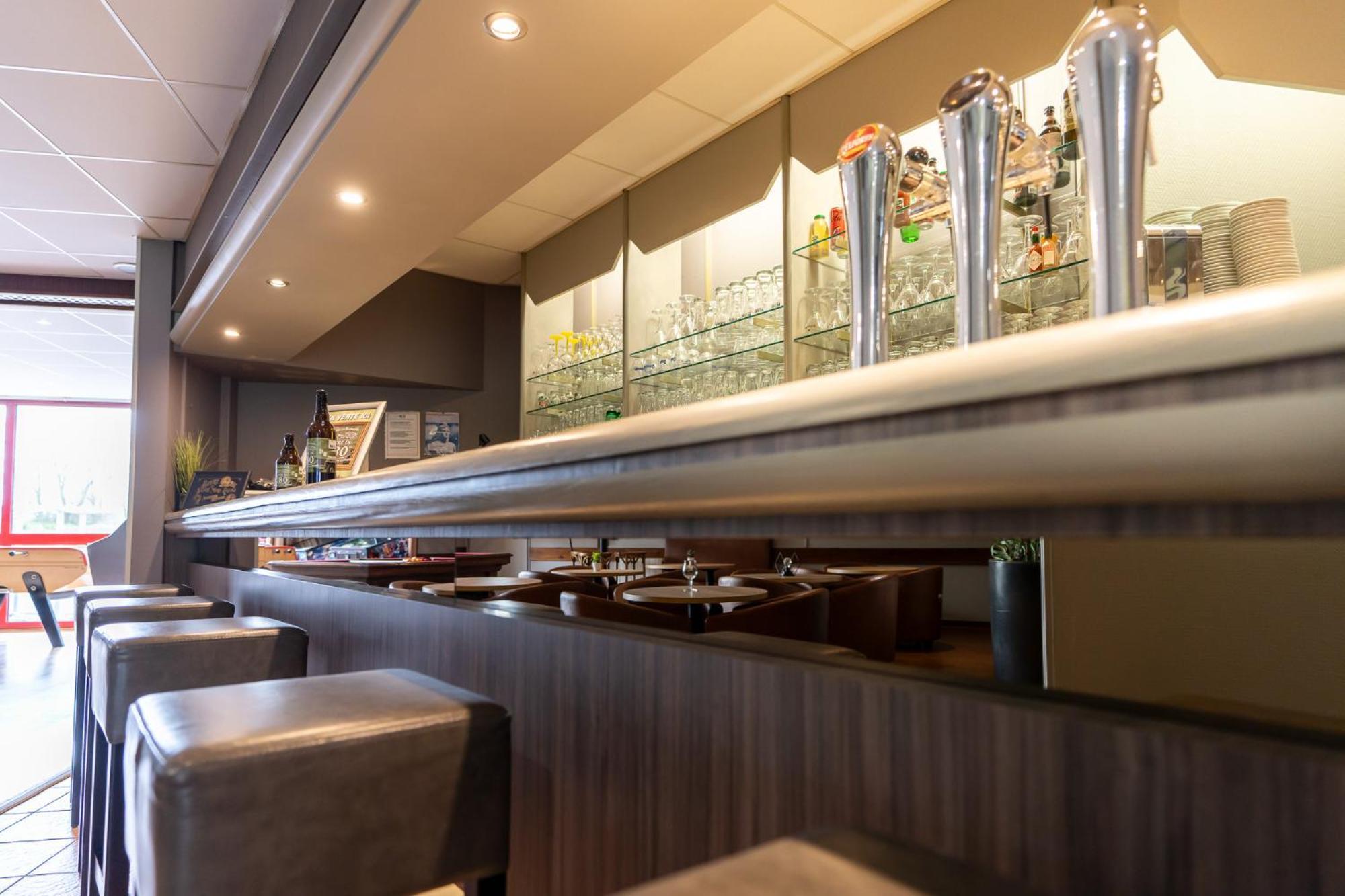 Logis Hotel Restaurant Le Sainte Mere Zewnętrze zdjęcie